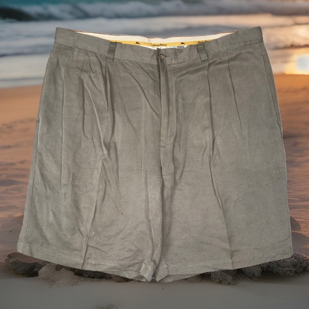 Tommy Bahama 100% Silk Dress Shorts Pleated Dark Tan Button Closure‎